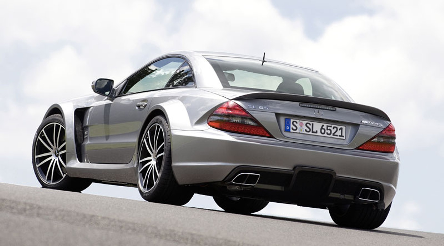 Mercedes: SL 65 AMG Black Series – luksusowe coupé (wideo)