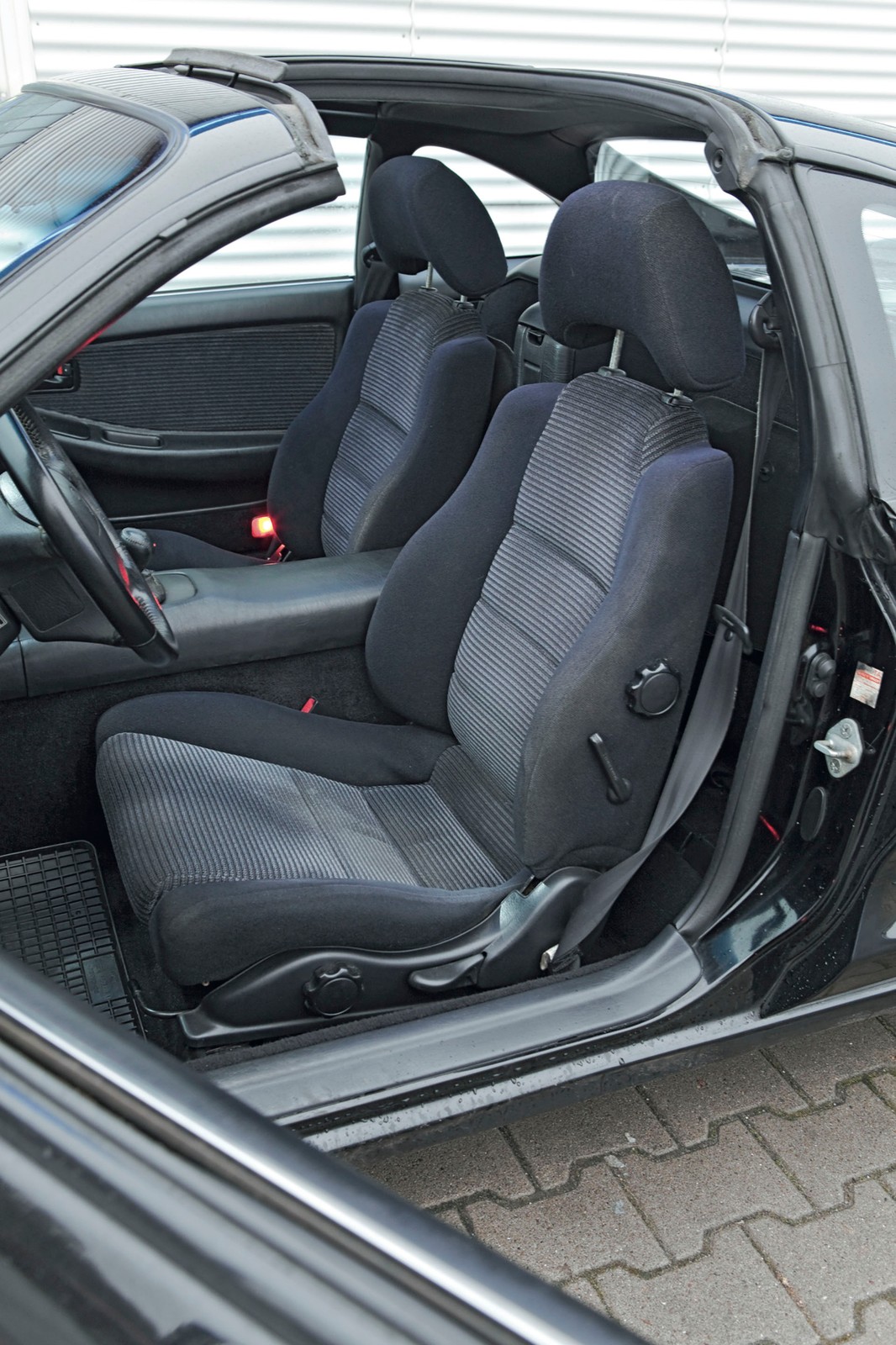 MR2 - Toyota nie musi być nudna