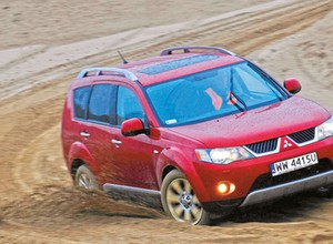 Używane Mitsubishi Outlander II 2.0 DI-D
