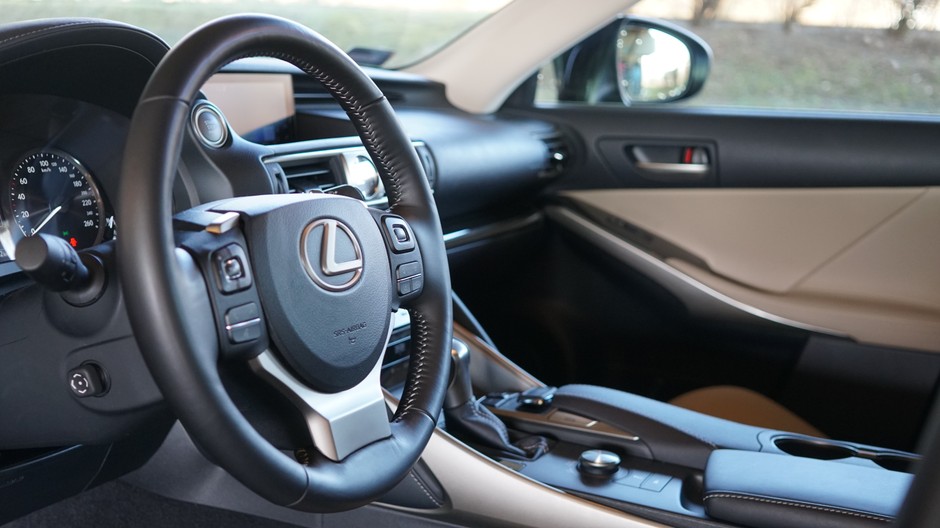 Lexus IS 300