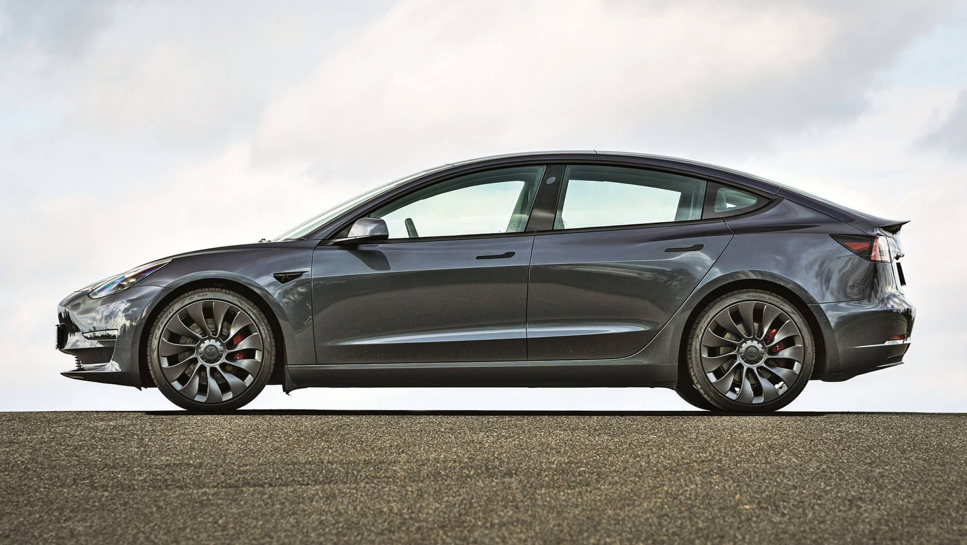 Tesla Model 3 - zdj. ilustracyjne