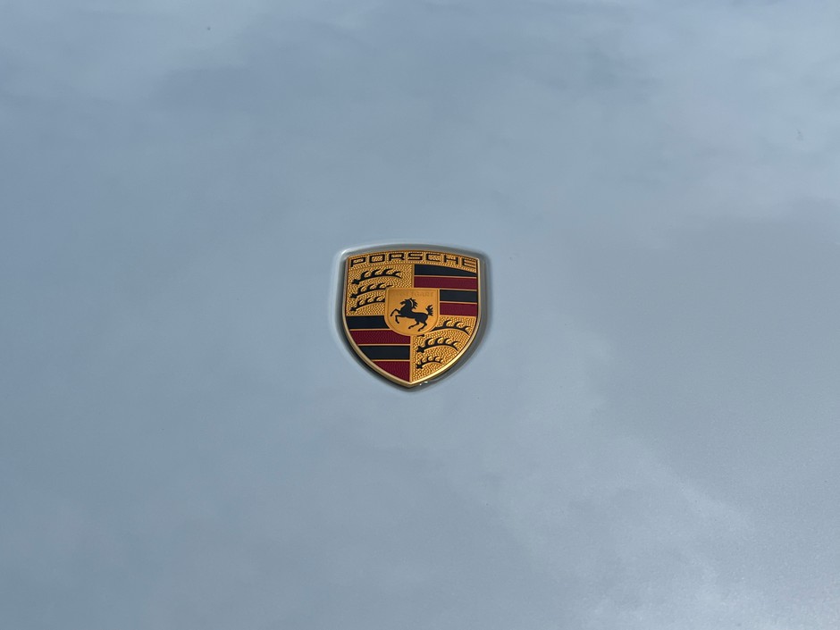 Porsche Taycan 4 Cross Turismo 2023