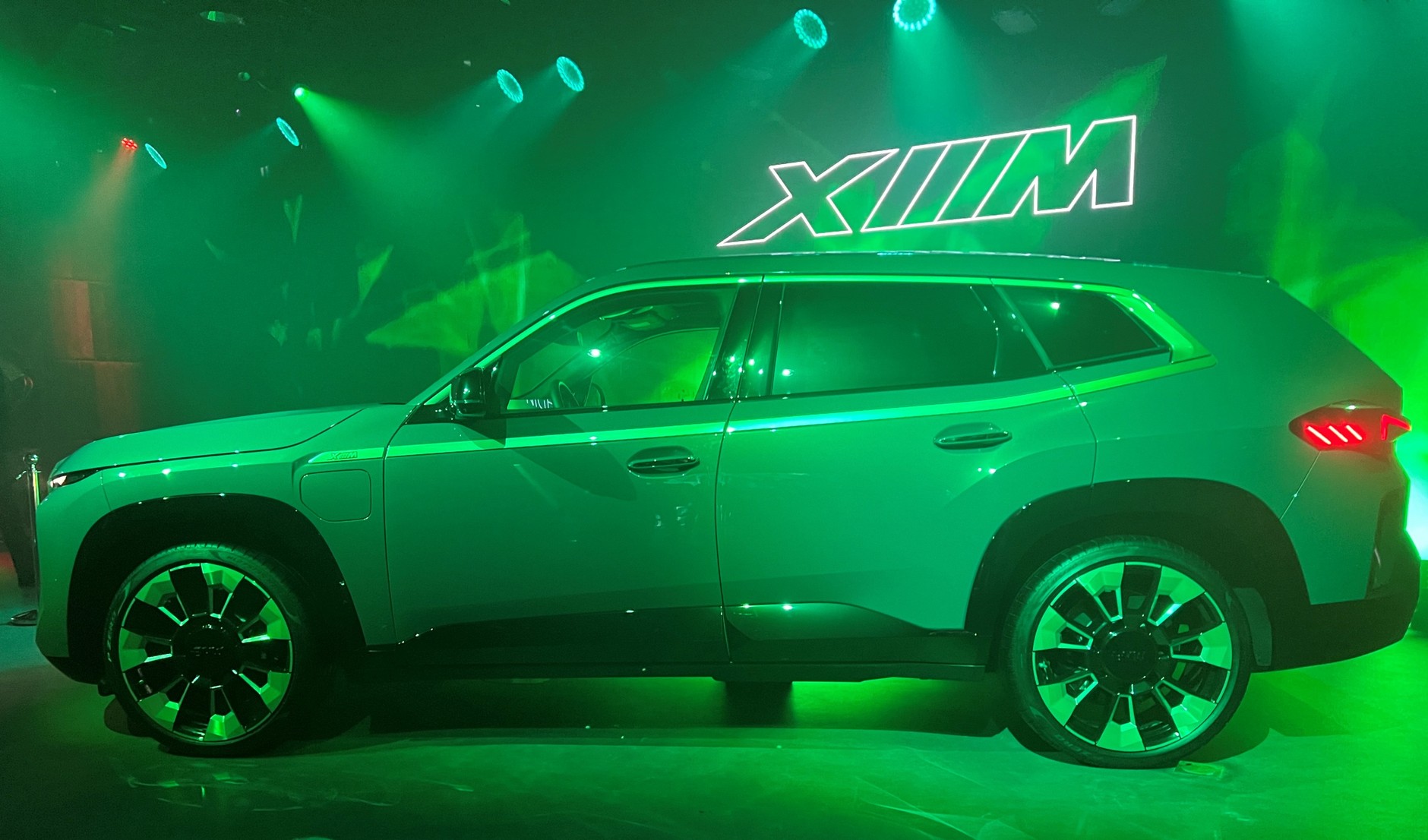 BMW XM