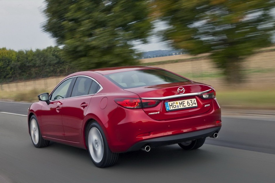 Wiemy jak jeździ nowa Mazda 6: nareszcie ma to coś!