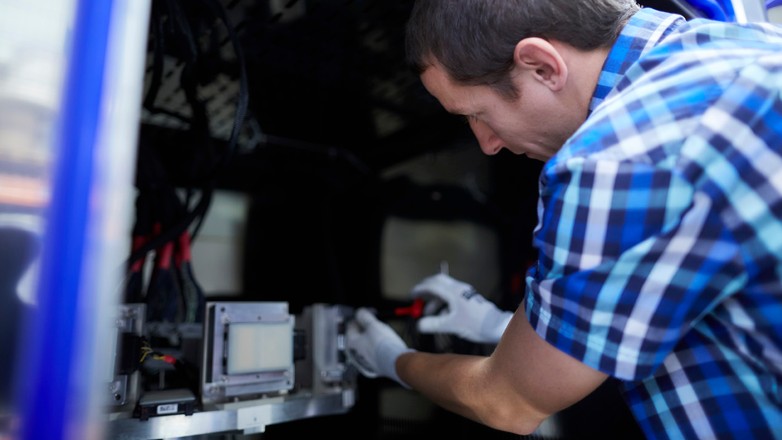 Delphi - Centrum Techniczne w Krakowie - radar SRR