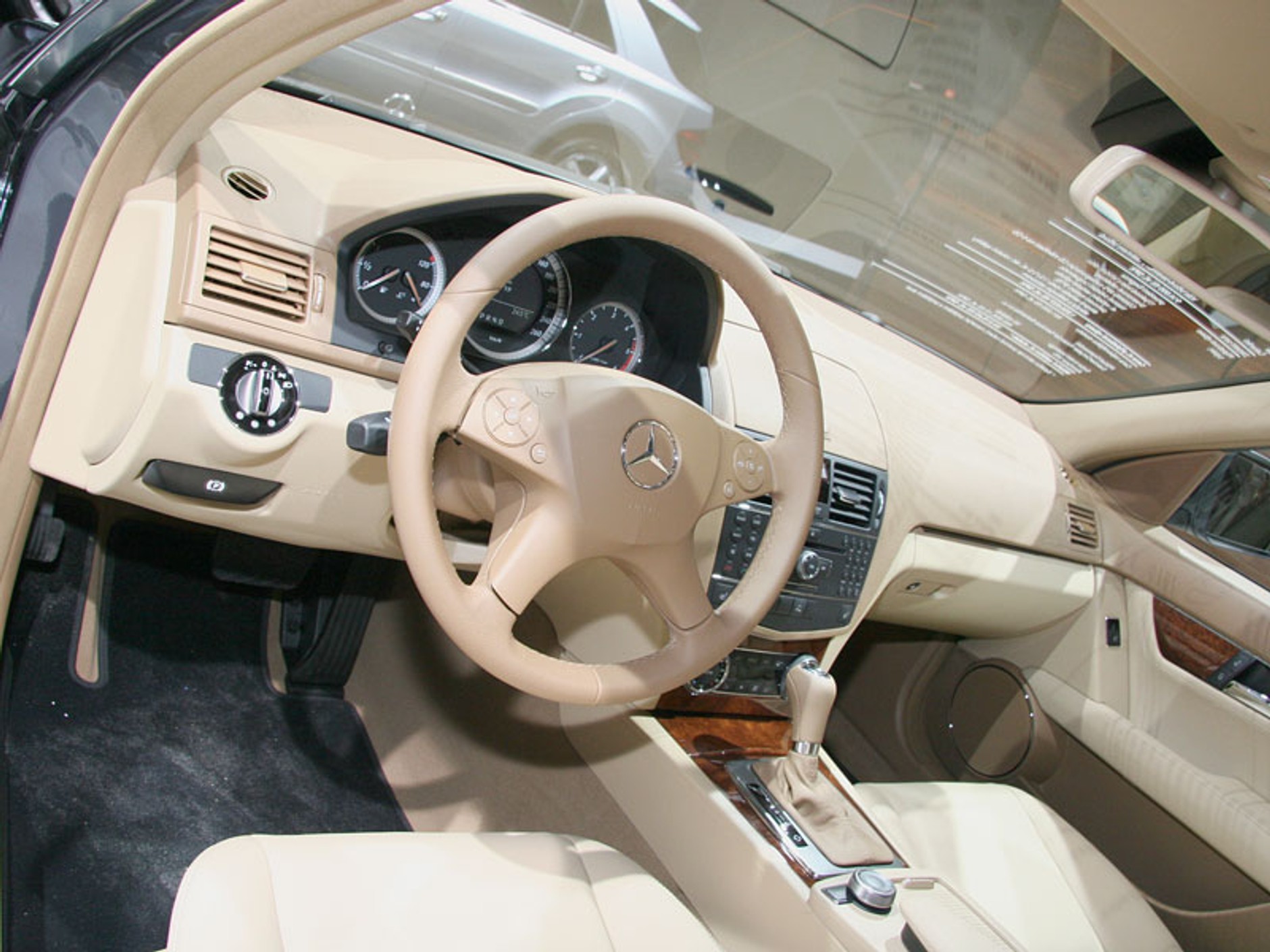 Autosalon Brno 2007: Co można zobaczyć? (2. część, 114 zdjęć)