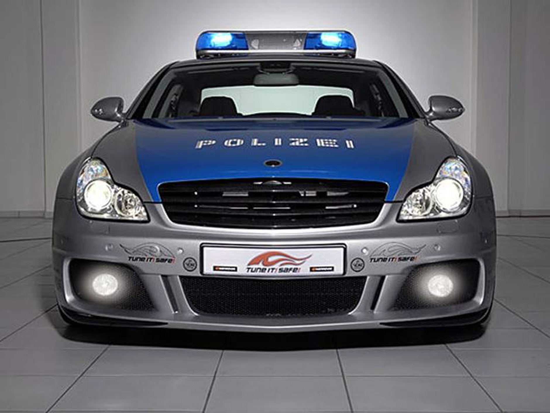 Brabus Rocket – uważaj, bo cię złapią!