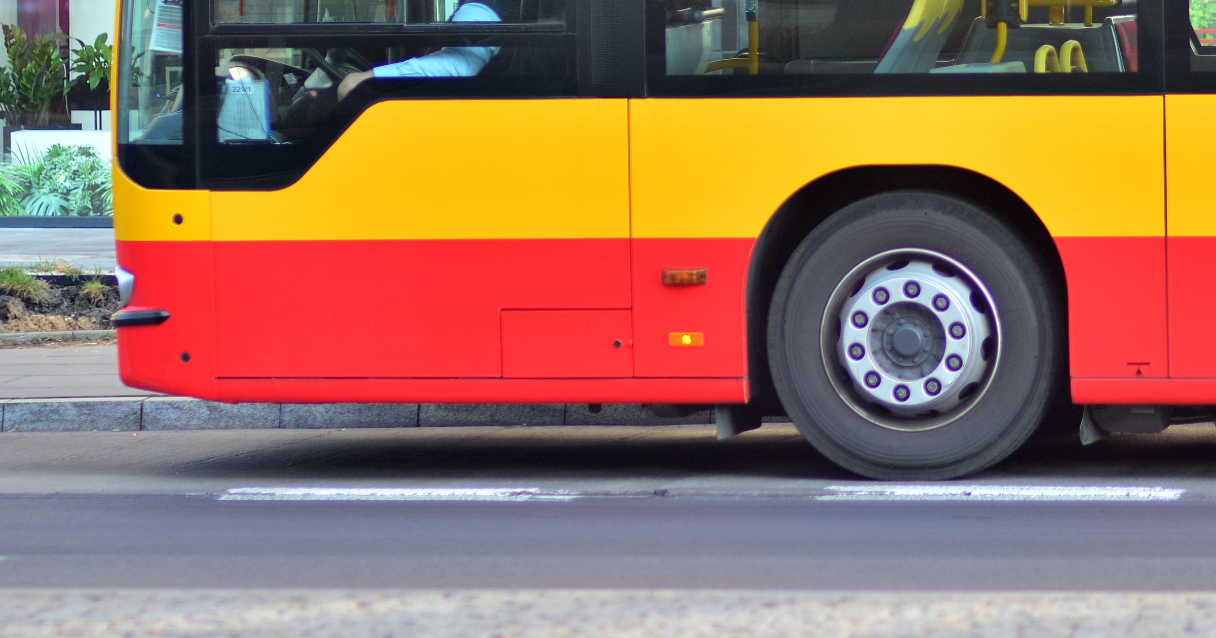 Autobus Warszawa - zdjęcie ilustracyjne