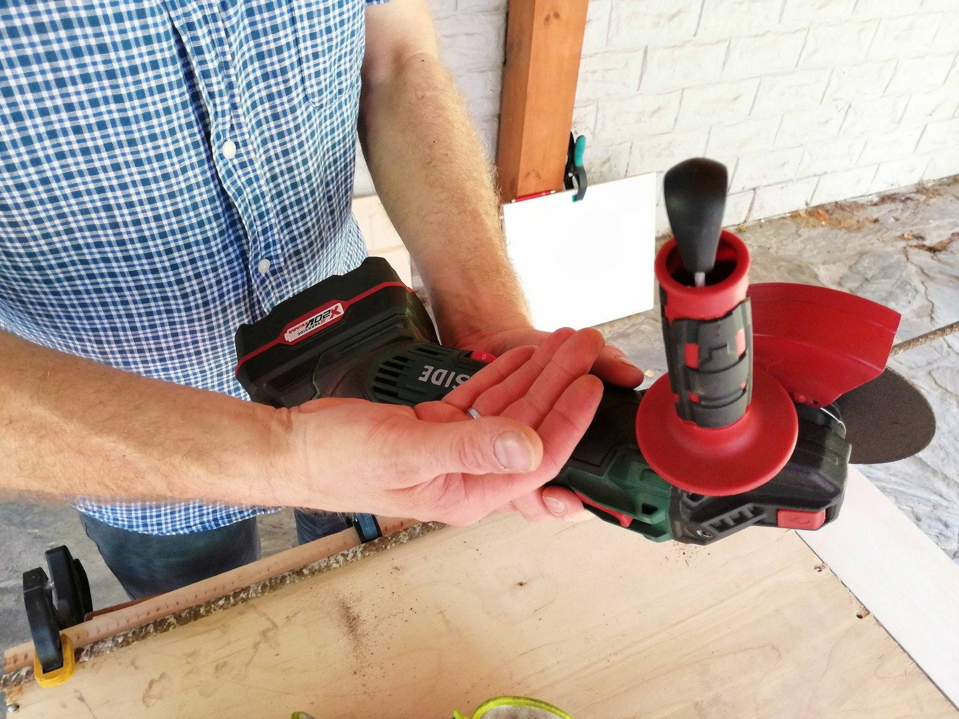 Niepokojący objaw po pierwszej sesji cięcia: ciepłe, a nawet gorące!