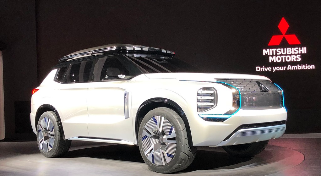 Mitsubishi Engelberg Tourer