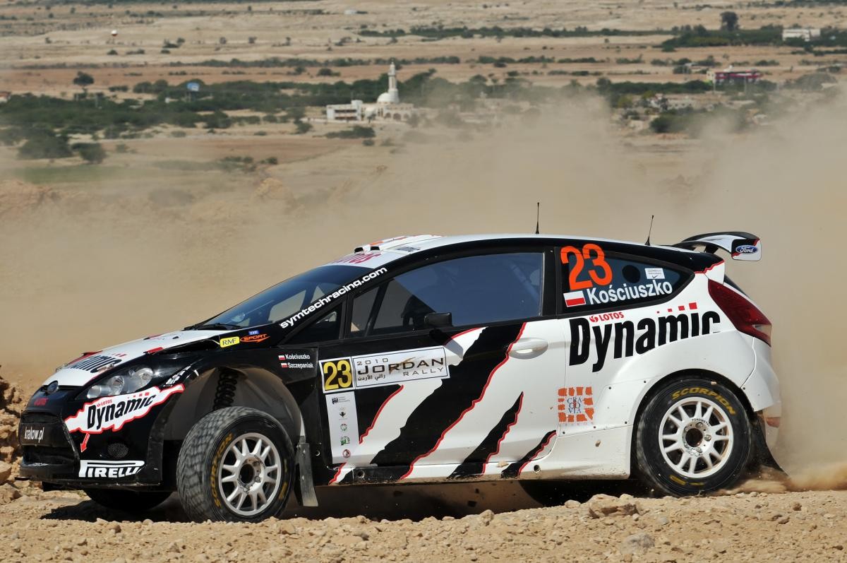 Rajd Jordanii 2010: Michał Kościuszko i Maciej Szczepaniak najszybsi na testowym