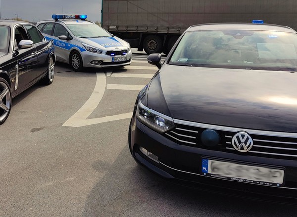 Nieoznakowane radiowozy w Polsce ma nie tylko policja. Mamy listę aut i urządzeń