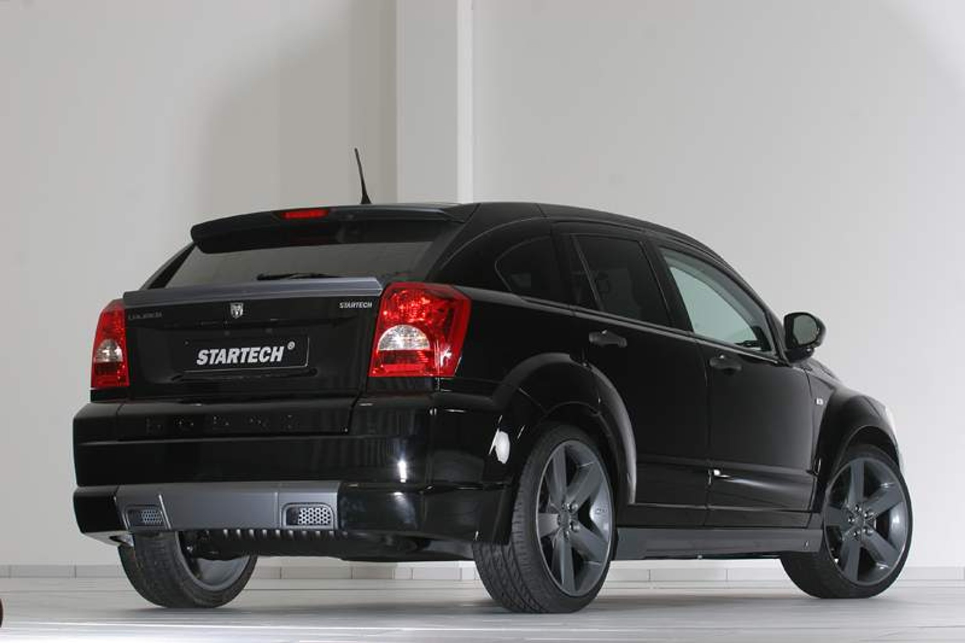 Essen 2006: Startech Dodge Caliber