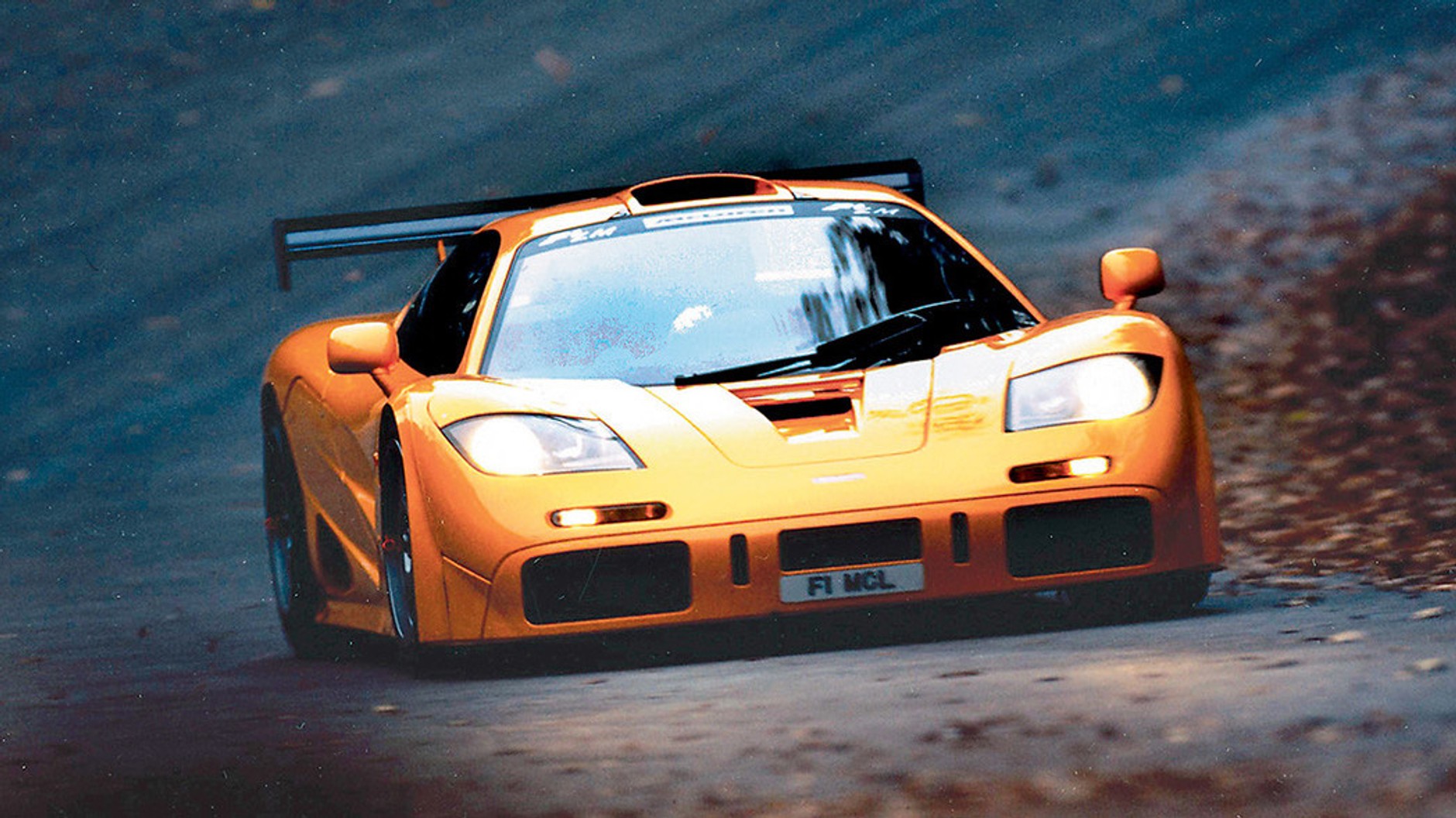 Mclaren F1 LM 1992: 680 KM, 6.1 V12, 362 km/h, sztuk 5