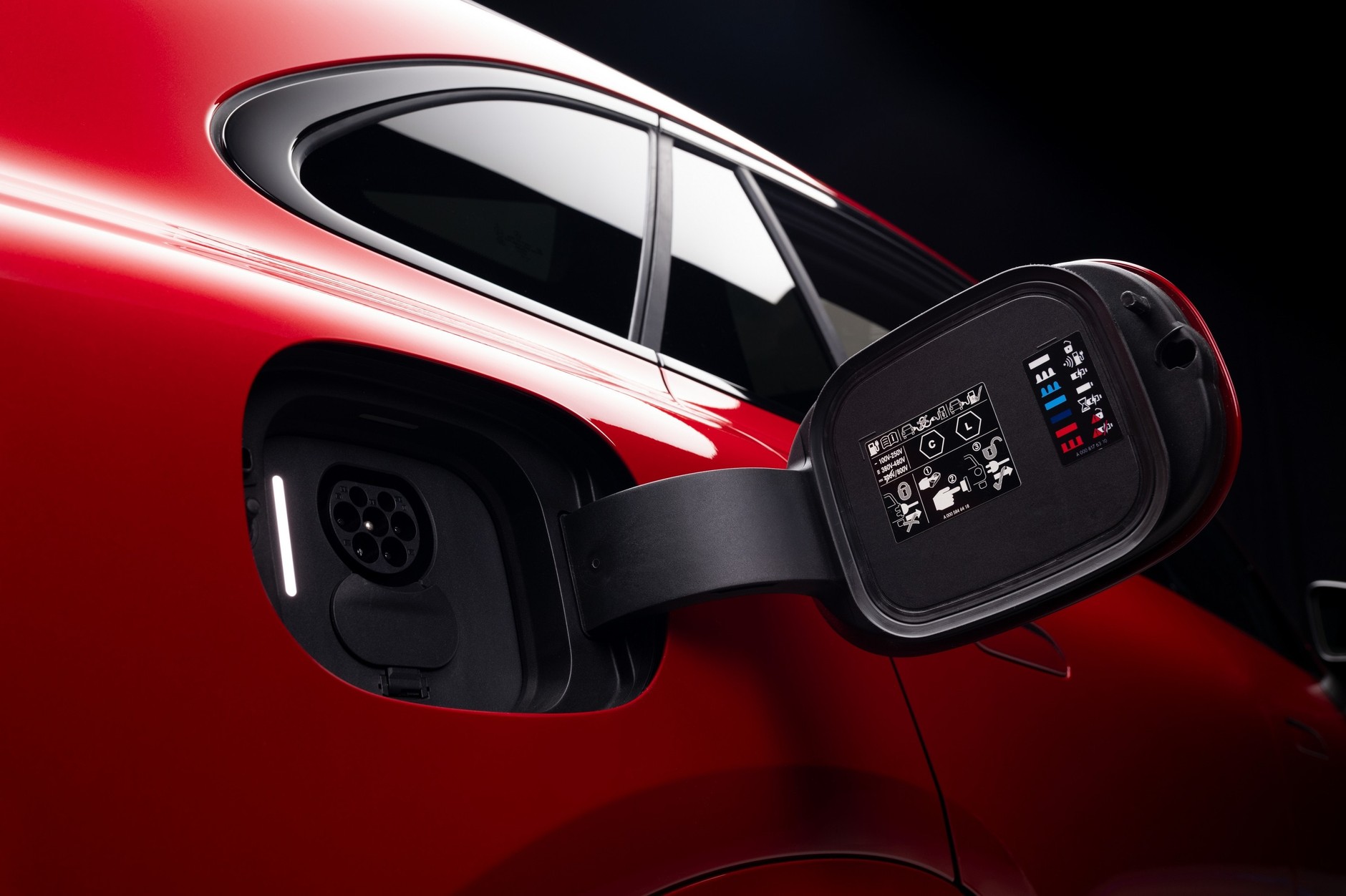 Elektryczny Mercedes-Benz GLC z technologią EQ