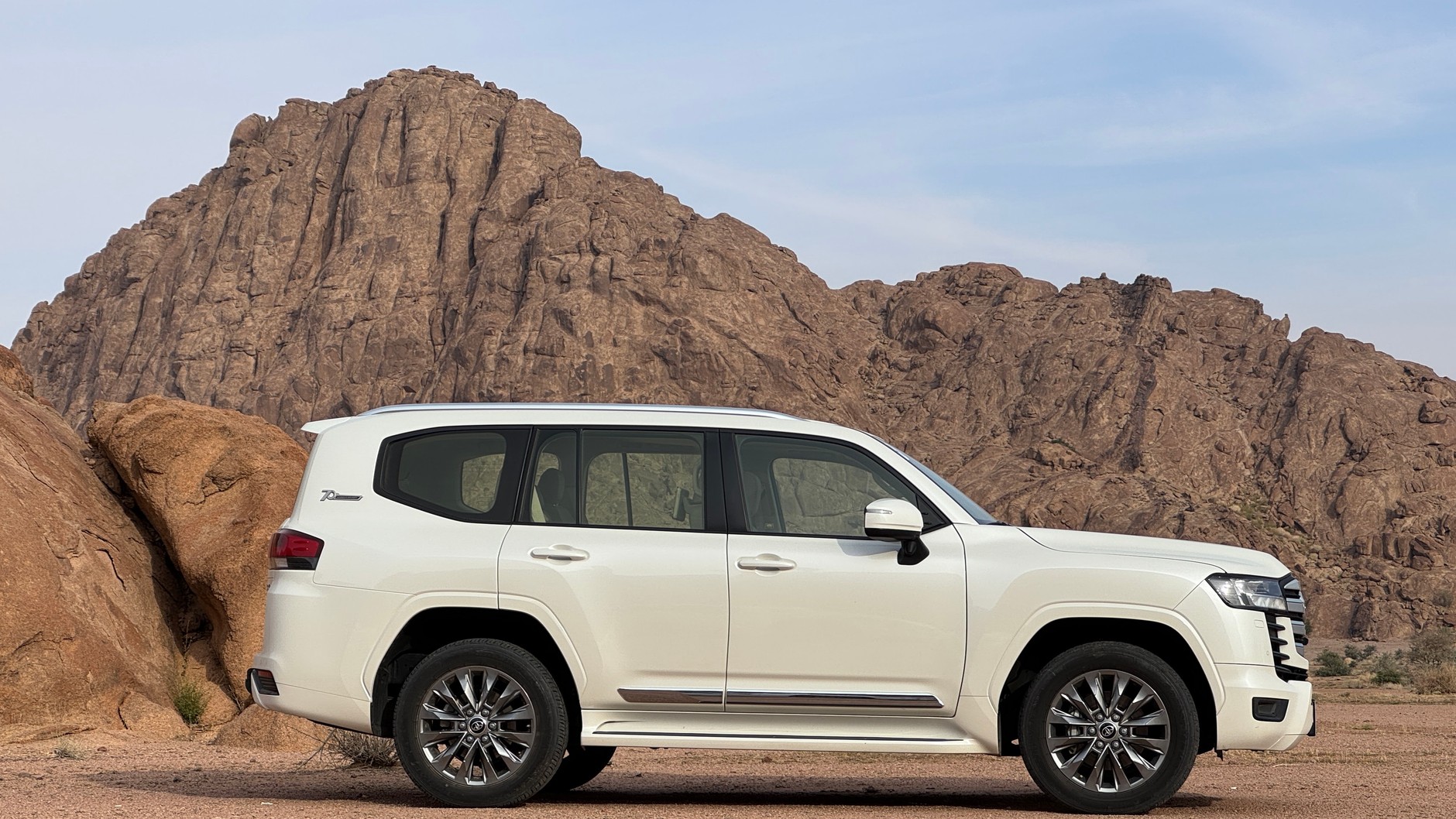 Toyota Land Cruiser 300 w Arabii Saudyjskiej