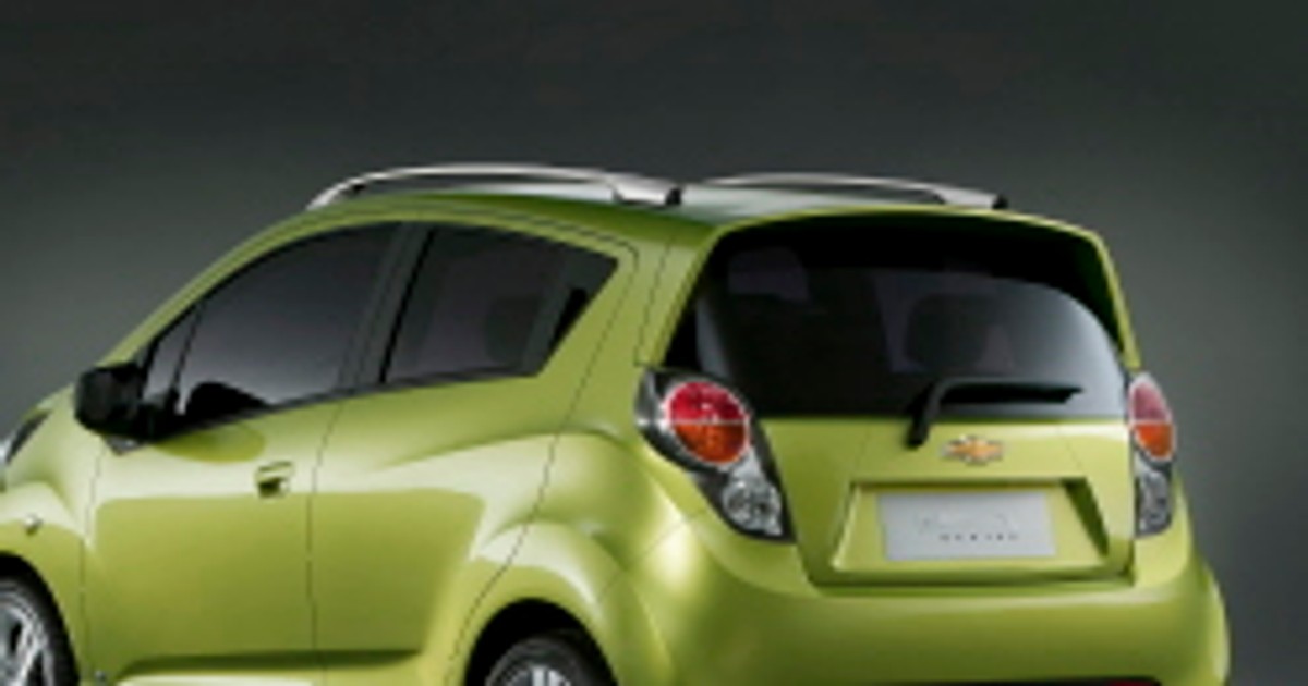 Genewa 2009: Chevrolet Spark, Cruze i supermodne hostessy