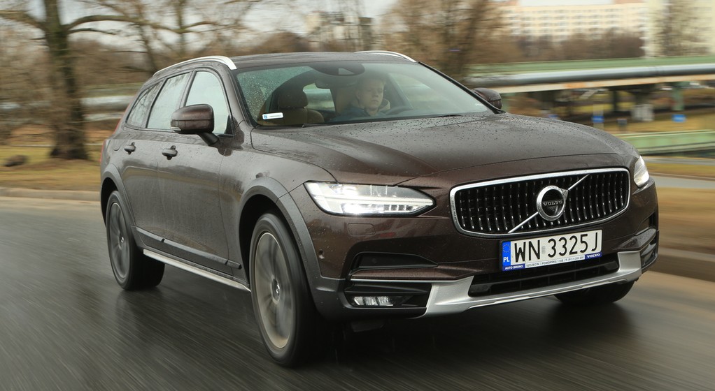 Volvo V90 CC D4