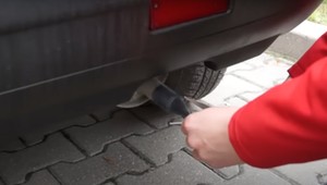 Założyliśmy dętkę na rurę wydechową. Efekt wszystkich zaskoczył