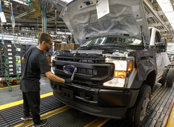Ford musiał opóźnić dostawy nowych aut. Zaskakujący powód