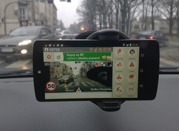 Rysiek od NaviExpert: ostrzeganie i nagrywanie