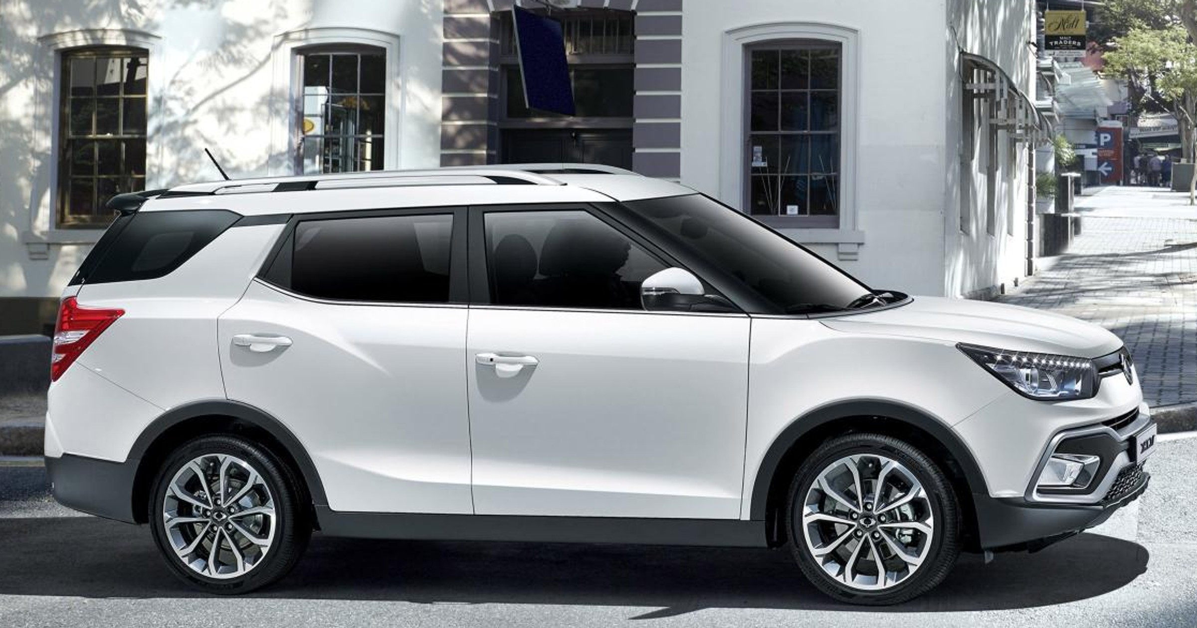 SsangYong XLV