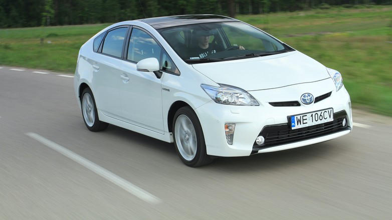 Toyota Prius III (2009-16)