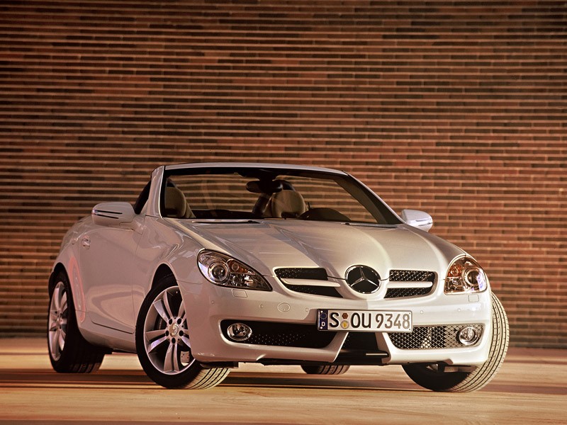 Mercedes-Benz SLK 2008: mocniejszy z mniejszym zużyciem