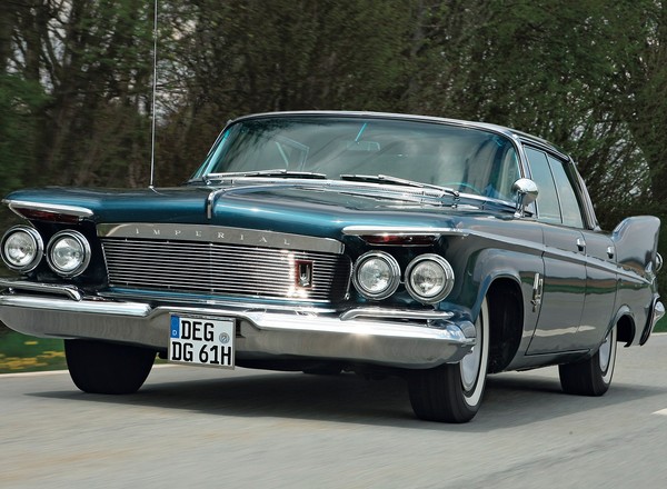 Klasyk z najwyższej półki - Imperial Custom four-door Southampton 1961