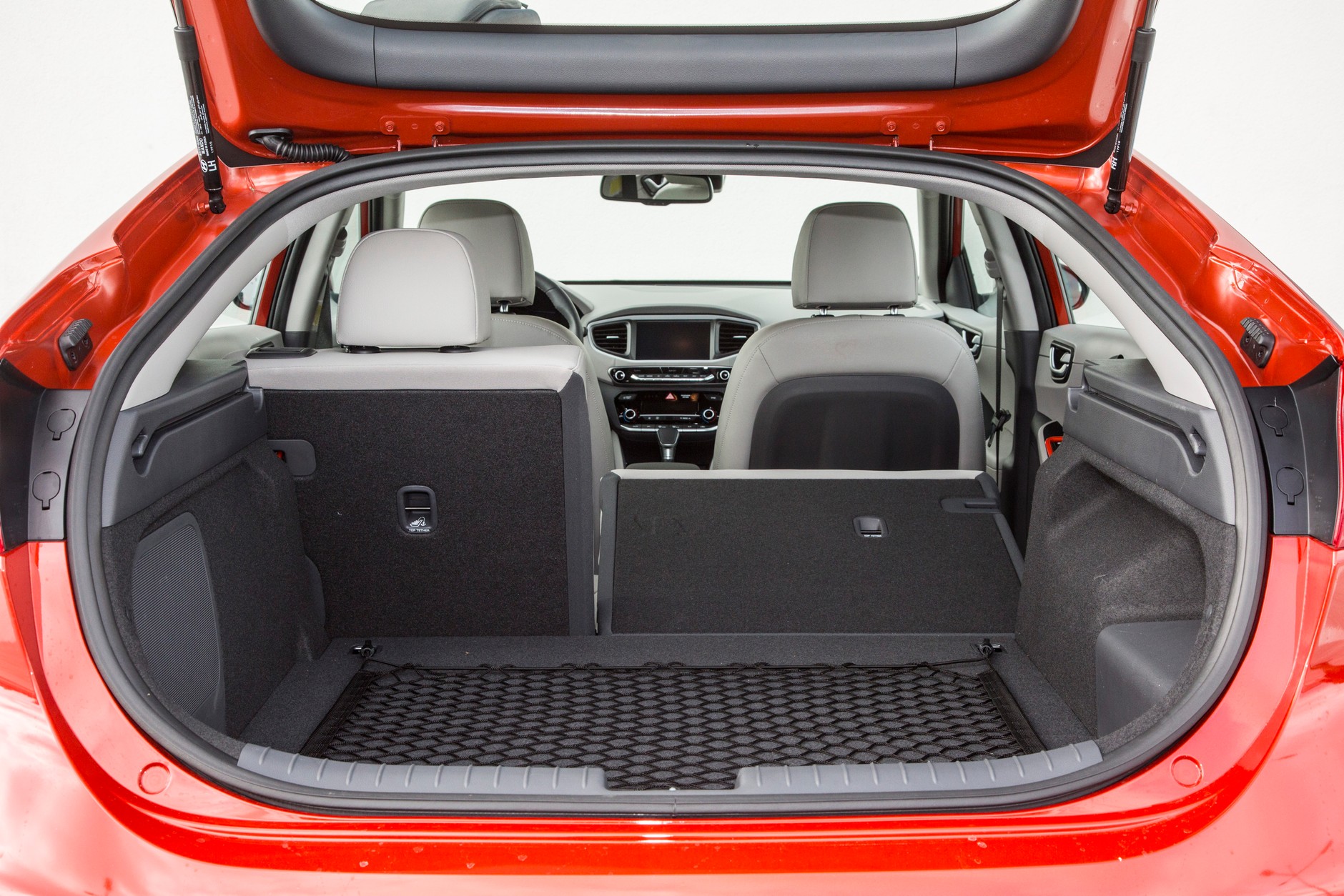 Hyundi Ioniq Plugin Hybrid