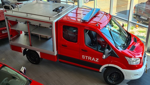 Tak wygląda Ford Transit ze specjalistyczną zabudową dla straży pożarnej