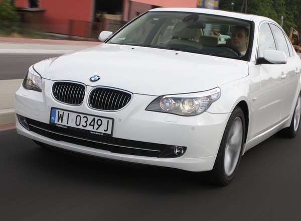 Czy jest sens kupować dwudziestoletnie BMW albo Audi? Mechanicy mają wiele do powiedzenia na ich temat
