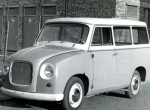 Syrena mikrobus – pierwszy polski minivan