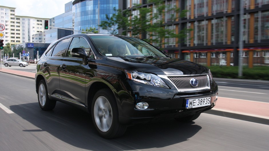 Lexus RX 450h: Hybrydowa salonka z Japonii
