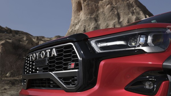 Toyota Hilux (8. generacja)