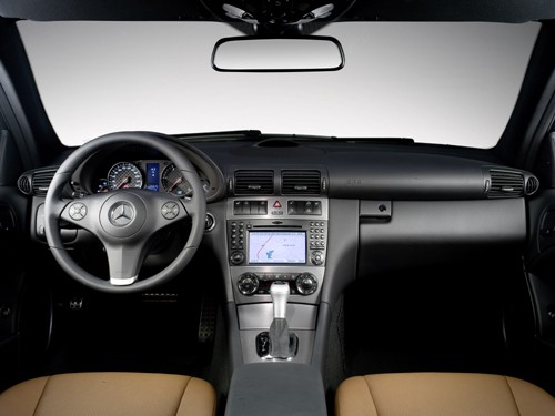 Mercedes CLC - Młodzik z zębem
