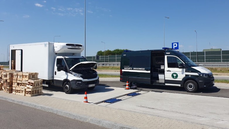Ładunek był tylko kropką nad "i". Iveco było za ciężkie nawet bez towaru