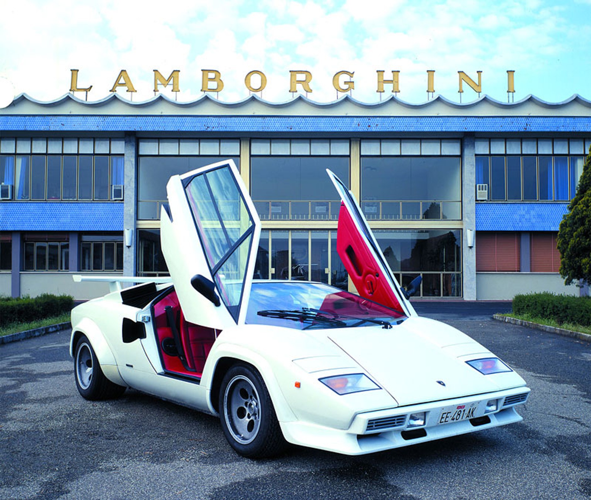 Legendy pod lupą: Lamborghini Countach – król supersportów