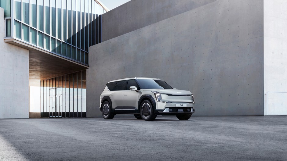 Kia EV9 - masywny, elektryczny SUV z Korei
