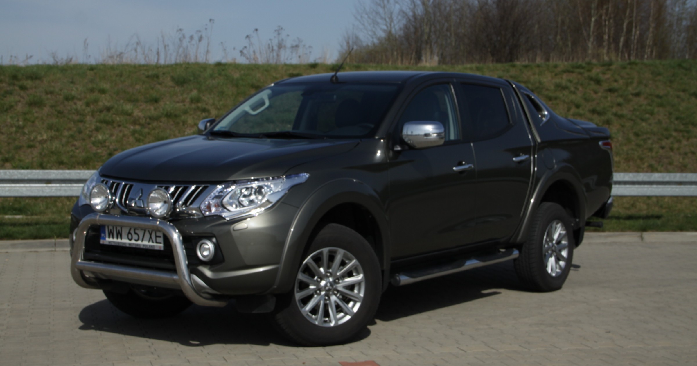 Mitsubishi L200