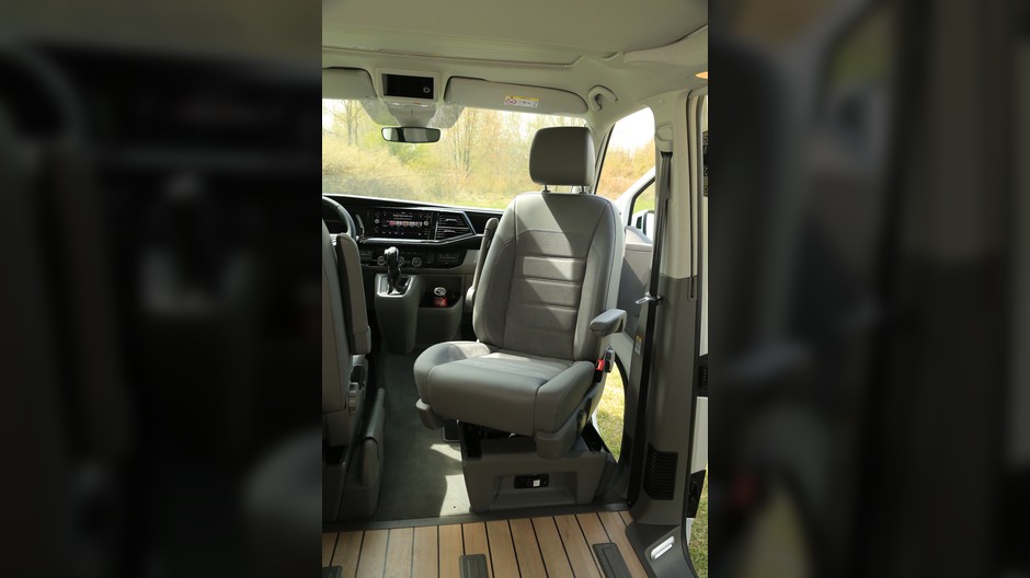Volkswagen T6.1 California Ocean 2.0 TDI (2021)