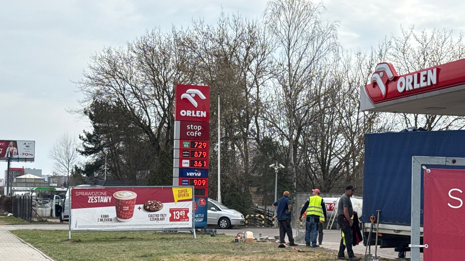 Ceny paliw w Warszawie 25 marca 2026 r. Cena benzyny 95 zdecydowanie ponad 7 zł za litr