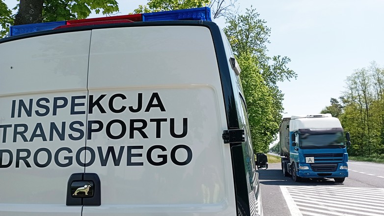ITD zatrzymała kierowcę wiozącego odpady do Niemiec