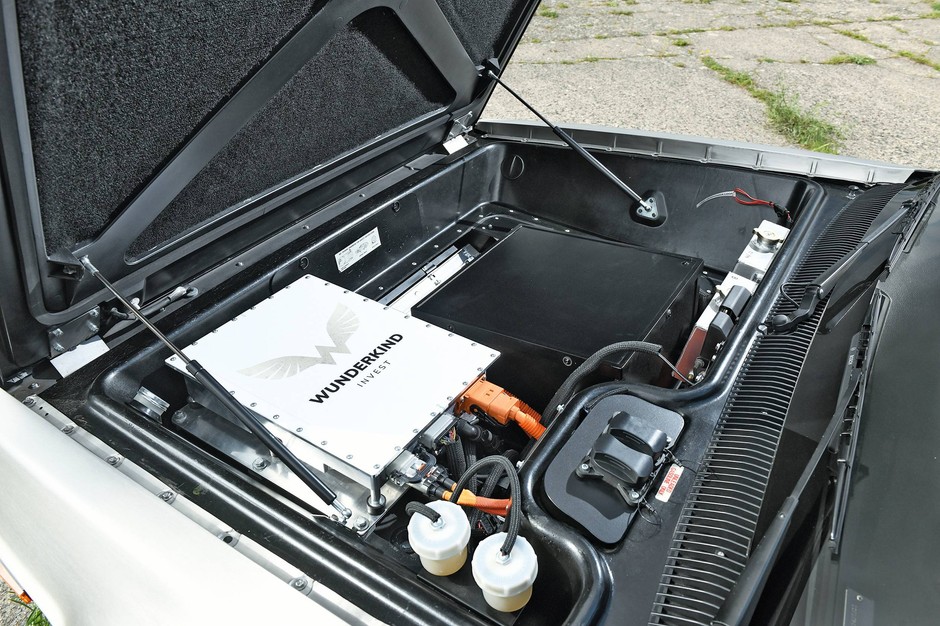 DMC DeLorean