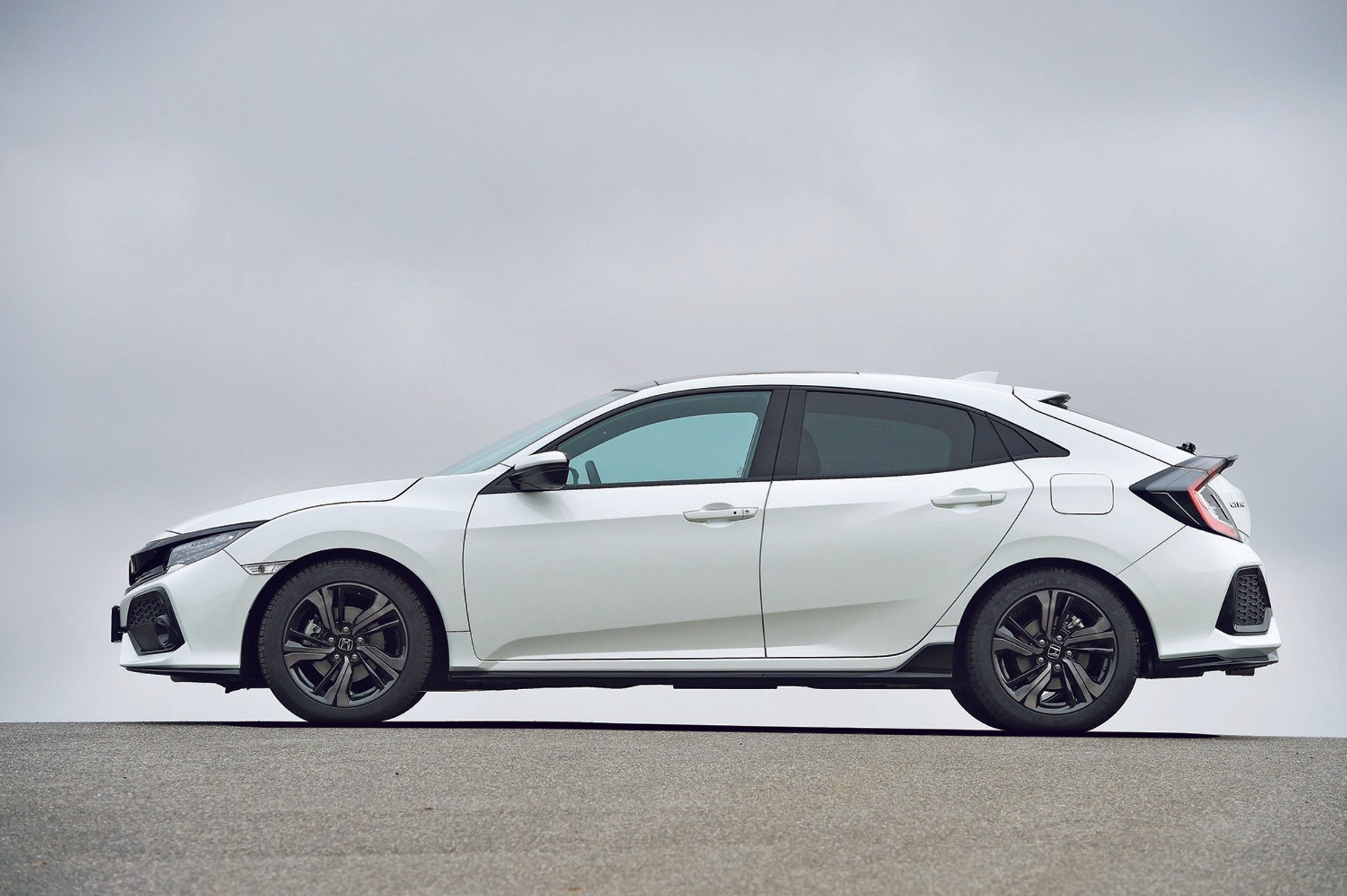 Honda Civic kontra Mazda 3