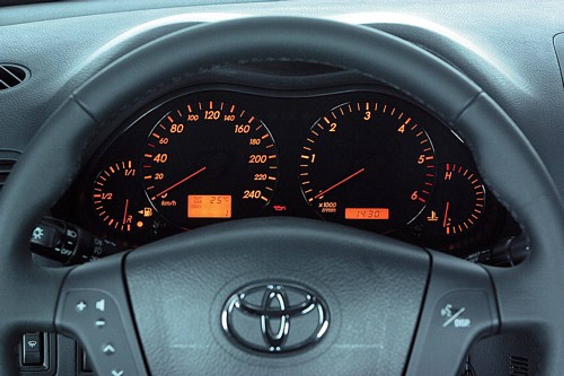 Avensis mierzy wysoko