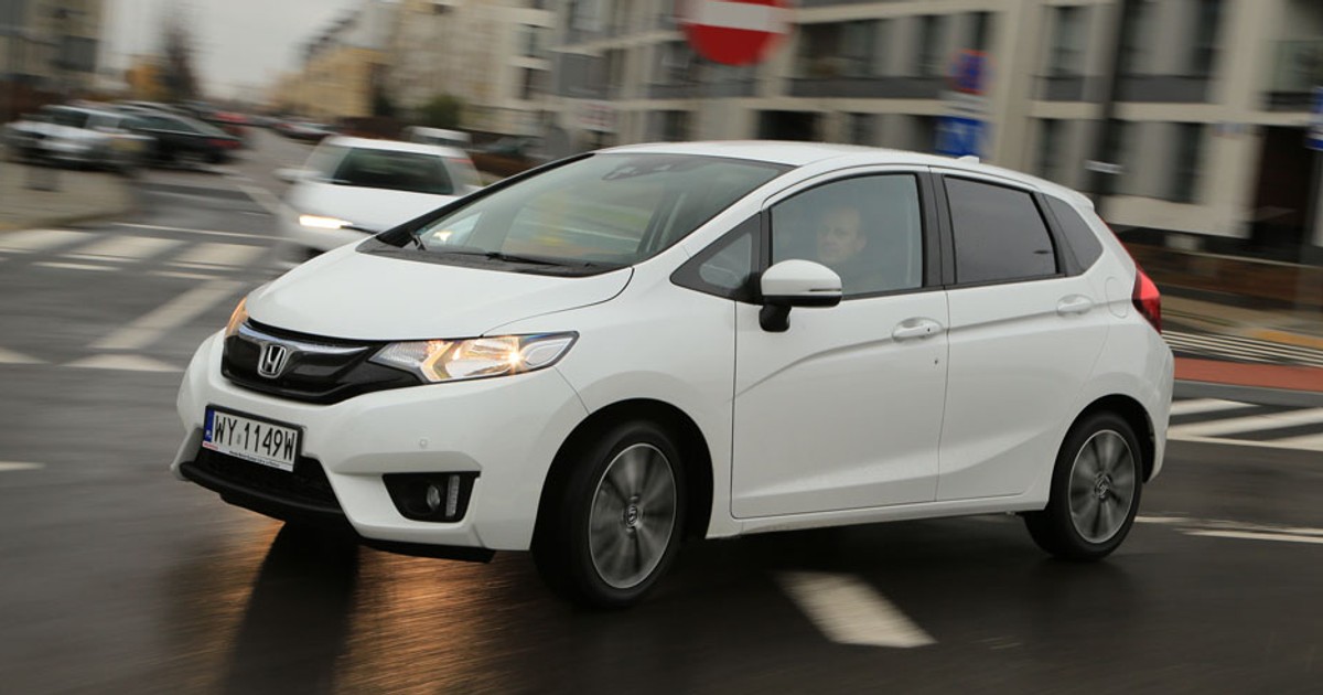 Honda Jazz 1.3 CVT Elegance - praktyczna i oszczędna, ale...