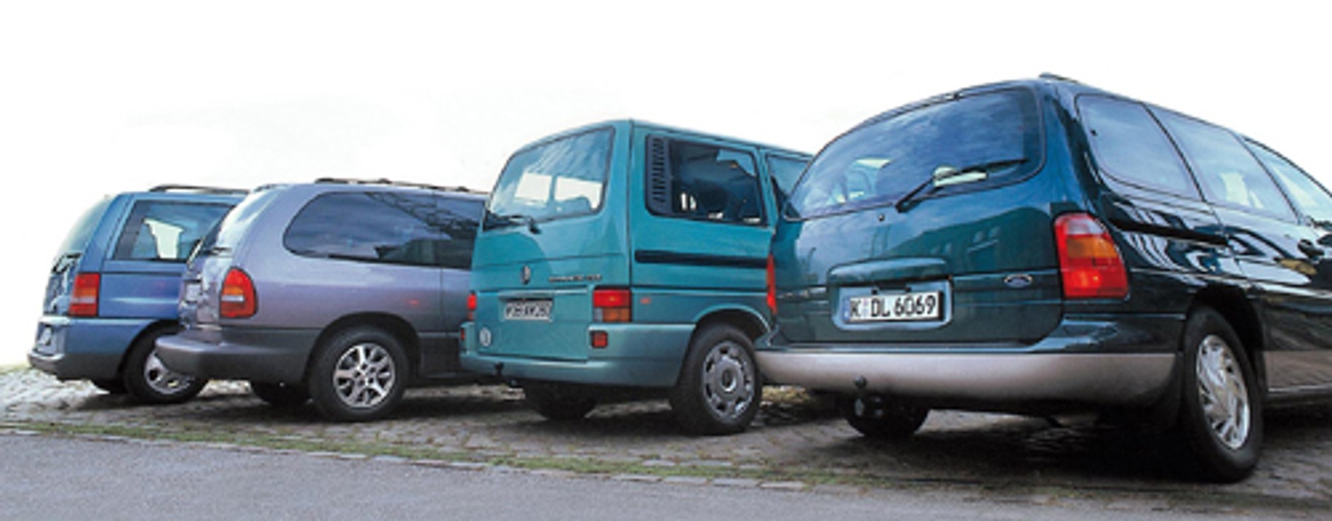 Chryslera Grand Voyager, Ford Windstar, Mercedes V, VW T4 - Rodzinne autobusy