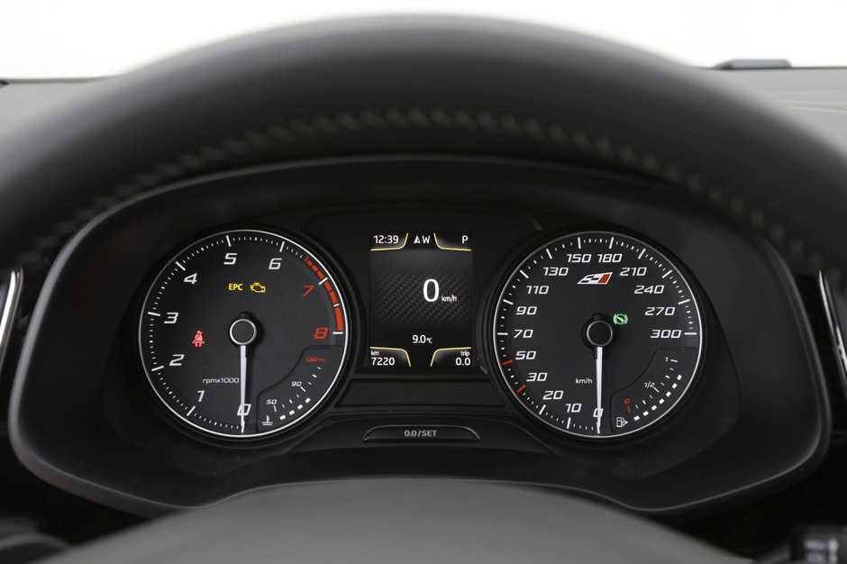 SEAT Leon ST CUPRA  z rekordem Nürburgringu