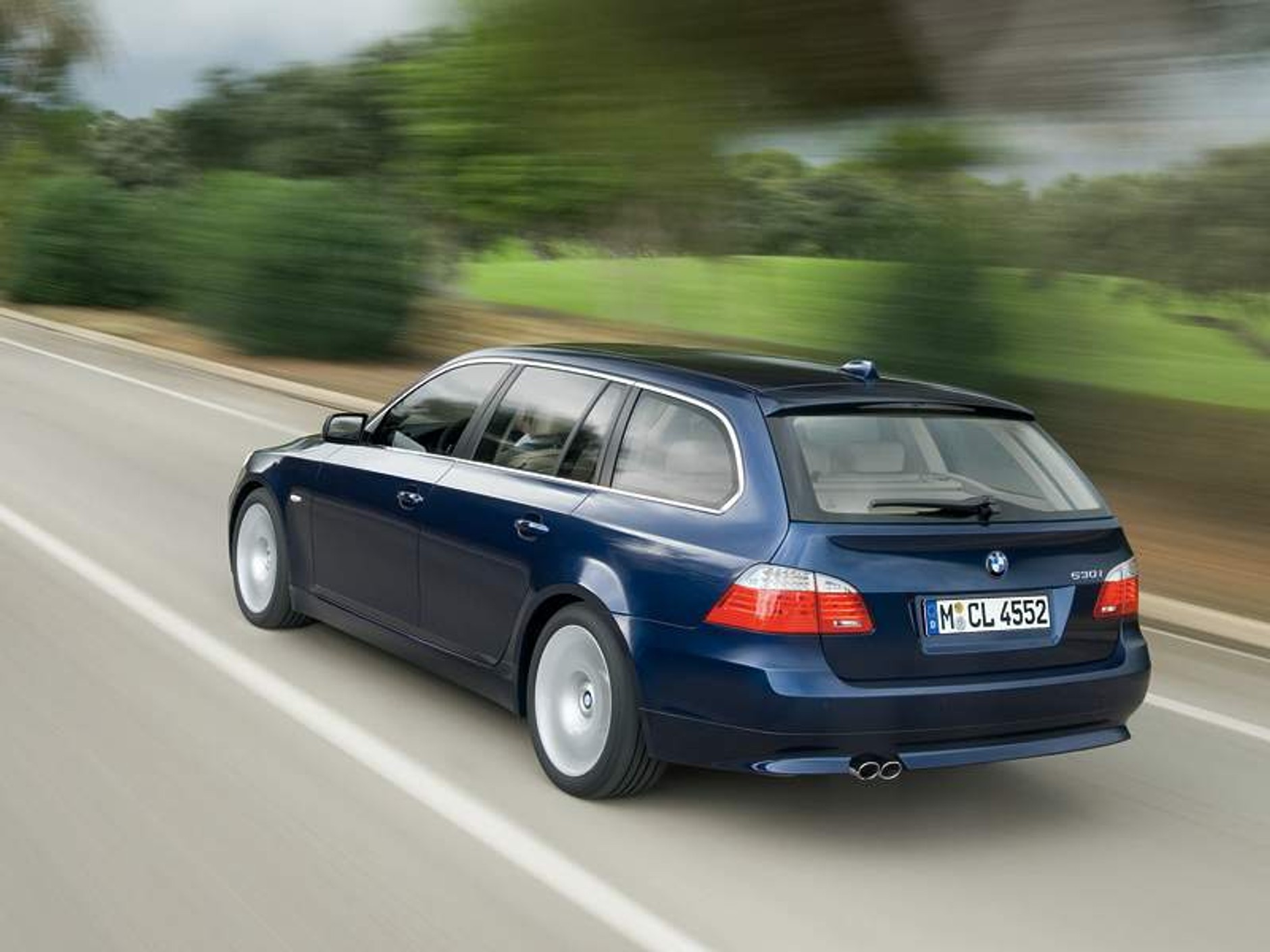 BMW 5: facelifting na półmetku (video)